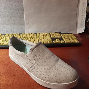 DrScholl Women Madison Slip On Sneaker Ivory Sz10M PreLoved Excellent Condition